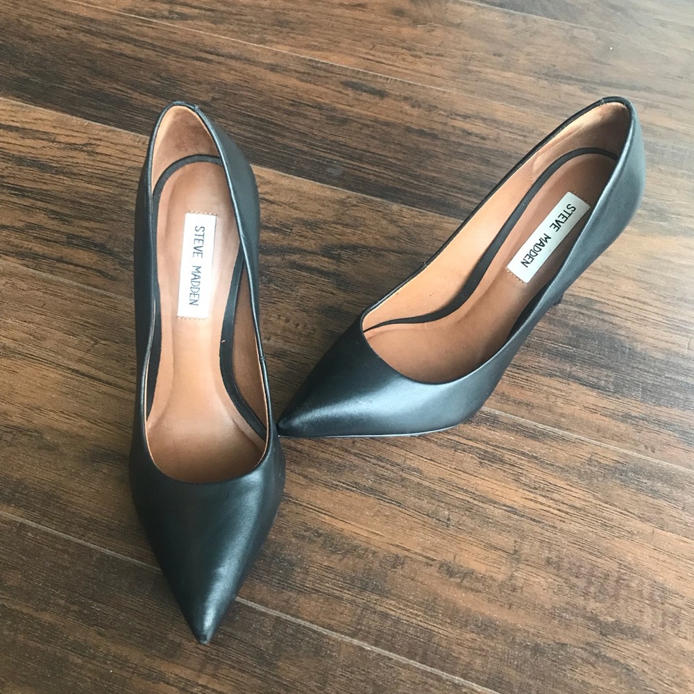 Steve Madden Pointed Toe Heel